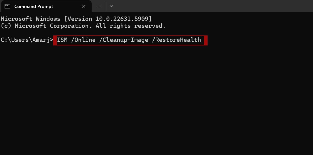 Windows 11 Command Prompt running DISM